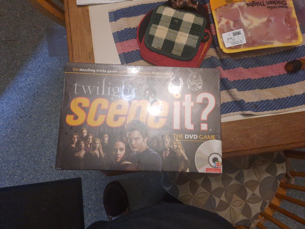 Twilight trivia Board game.
