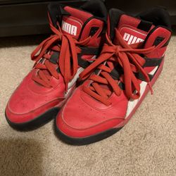 Used Puma Sneakers
