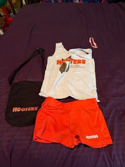 Hooters legit waitress outfit