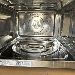GE Microwave Oven