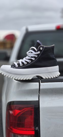 Converse Chuck Taylor Lugged