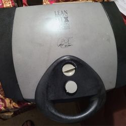GEORGE FOREMAN Indoor / Outdoor
Grill.  