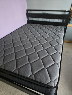 Like New Full Bed and Frame $150 OBO