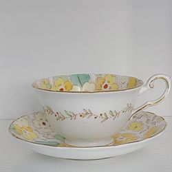 Tuscan Fine Bone China Tea Cup and Saucer c8241