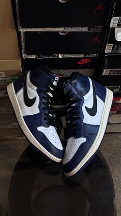 Air Jordan 1 Retro High OG 'Midnight Navy'