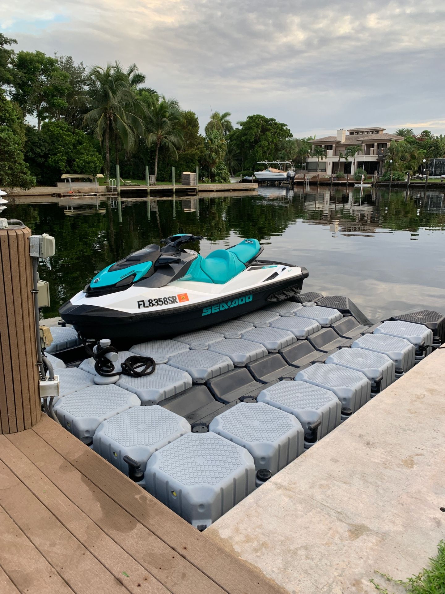 Modular Floating Dock For Boat Or Jet Ski -READ DESCRIPTION