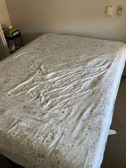 Everything free, mattress chair toaster etc