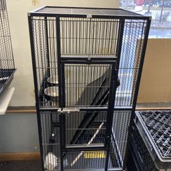 Extra large birdcage for parrots or cockatoos