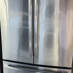 GE COUNTER DEPTH FRENCH DOORS REFRIGERATOR 