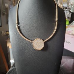 Circle Pendant Necklace 