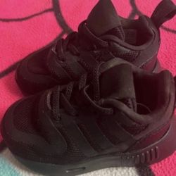 Adidas Toddler Boy Size 4
