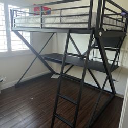 2 Full Size Beds With Desk Under