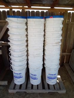 Heavy Duty Plastic Buckets -7 Gallon