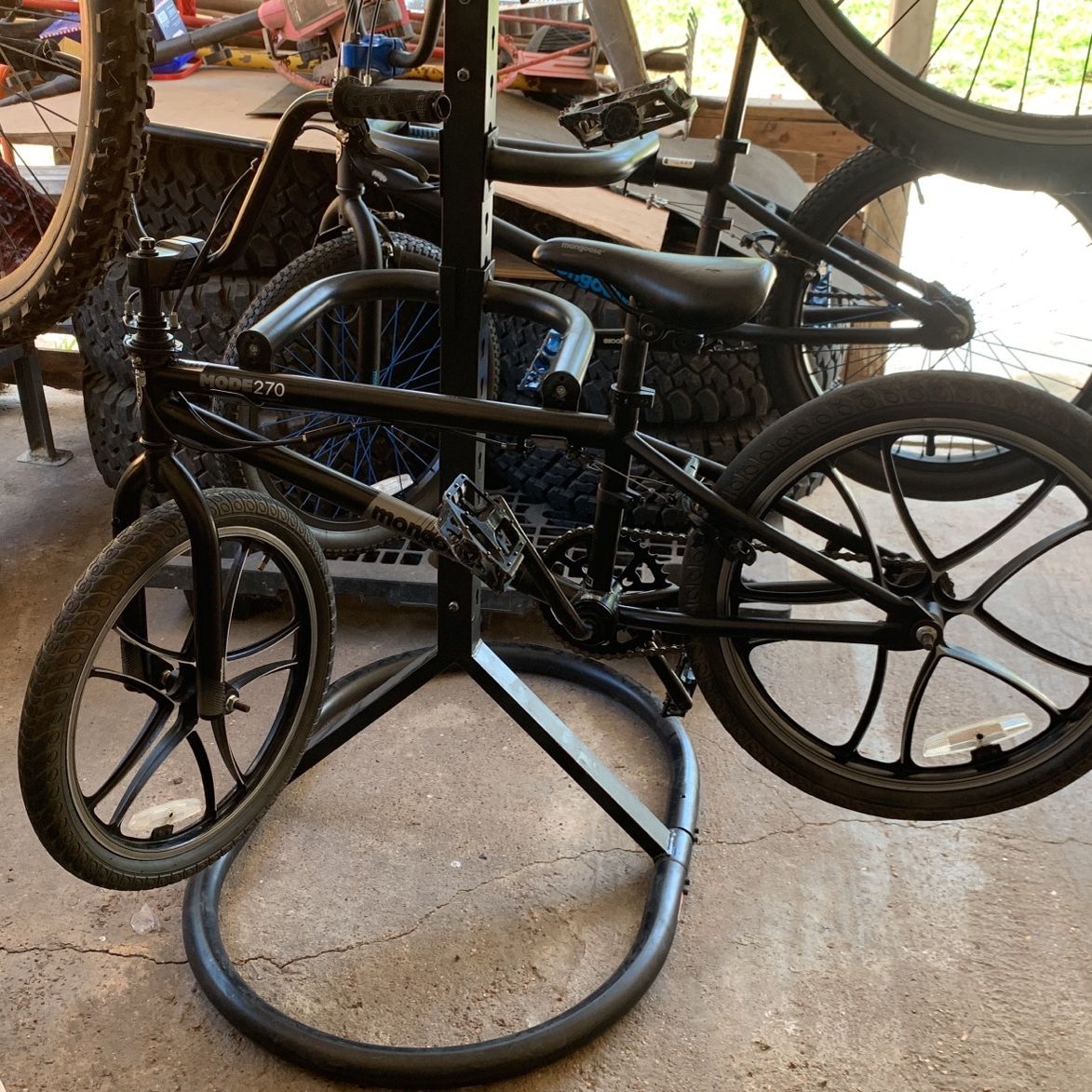 Mongoose bmx cheap mode 270