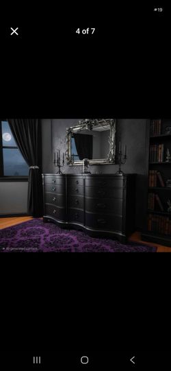 Black dresser / Gothic Elegance: Midnight Serpentine Dresser