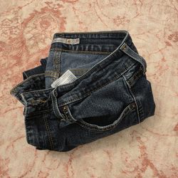 Women's Levi's Size 25, 26, &27