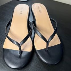 Torrid Black Wedge Sandals - Women’s Size 11W - Excellent Condition