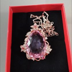 50-carat water drop pendant