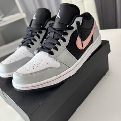Jordan 1 Low Bleached Coral 9.5
