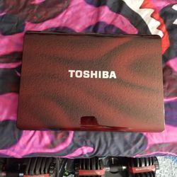 Toshiba Satalite Laptop X205-Sli1