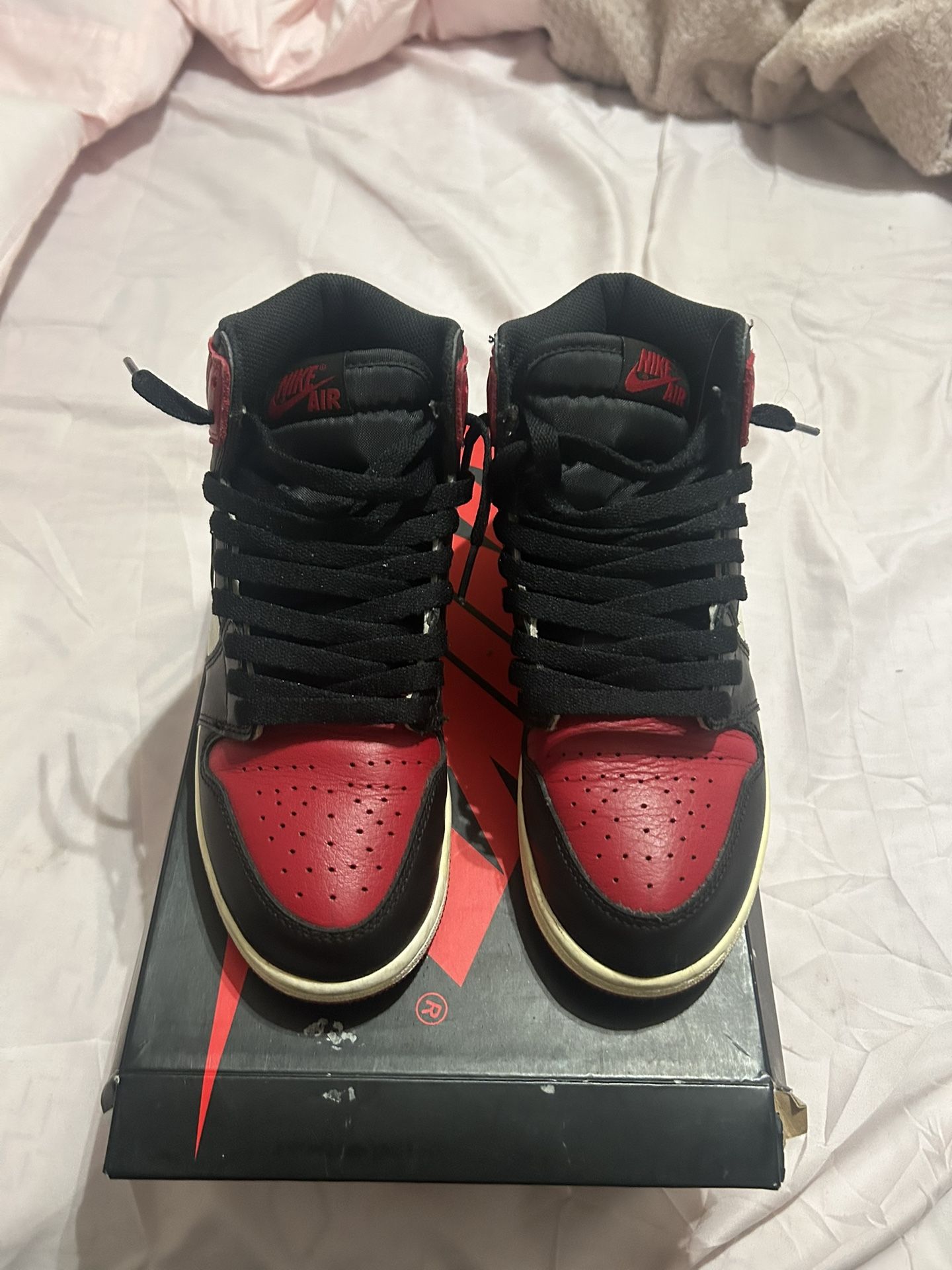 Air Jordan 1 Bred Toe