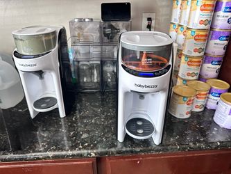 Baby Brezza Formula Pro Baby Bottle Maker