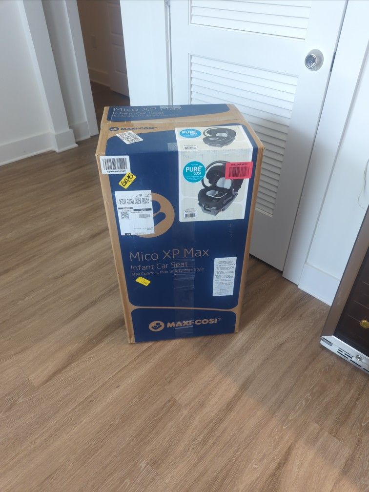 Maxi-cosi mico Xp Max Infant Car seat