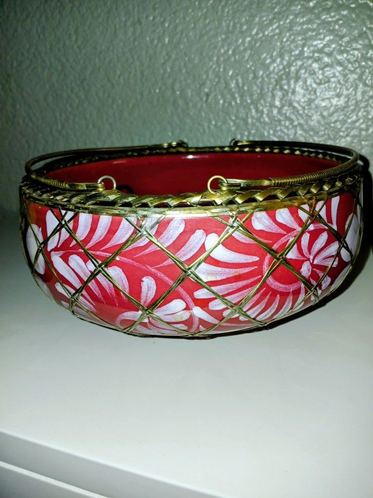 Japanese Awaji Or Style Bowl With Woven Silver Metal Overlay