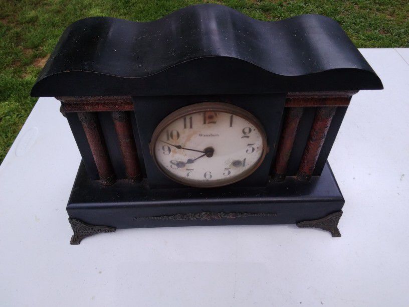 Antique Waterbury Mantle Clock 