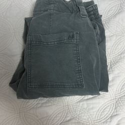 American Eagle Green Cargos 