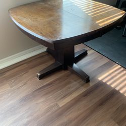 Kitchen Table W/ 6 Chairs 