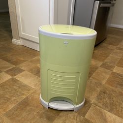 Diaper Dekor Diaper Pail