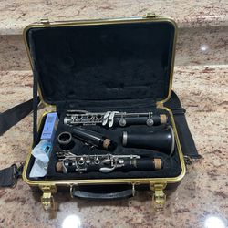 Selmer clarinet