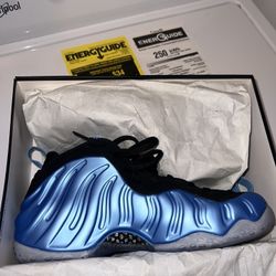 Nike Foamposite “university Blue”