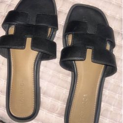 Sandals Woman Size 6 