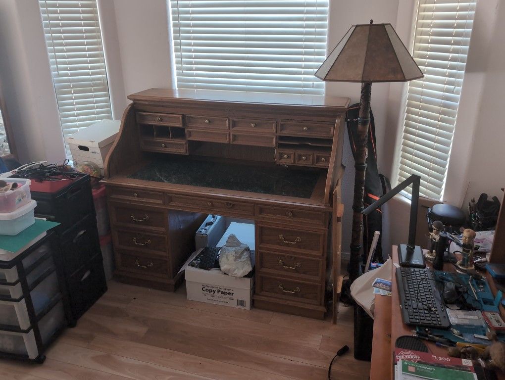 Rolltop Desk