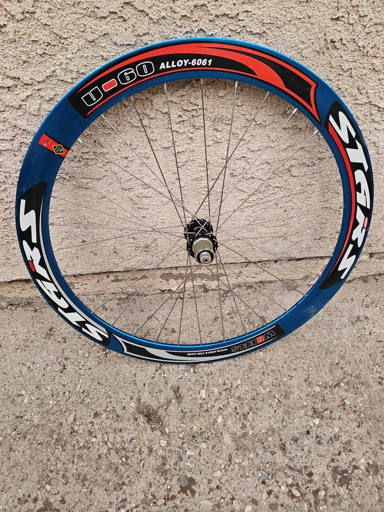 New Blue 700c Rear Bike Wheel With Cassette Hub