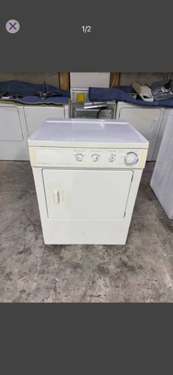 Frigidaire electric Dryer, drying machine,  Clean, tested and ready to go. You may test at my location.
60 day warranty on all appliances. (If it stop