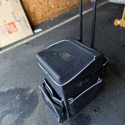 Rubbermaid Commercial Rolling Cart