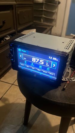 Dual I dash car stereo