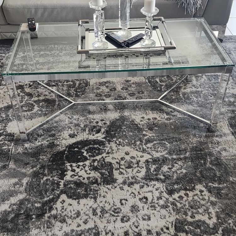 Contempory Glass Top Coffee and Sofa table set
