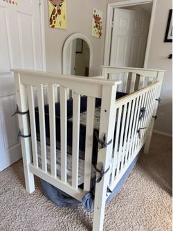 Pottery barn, crib