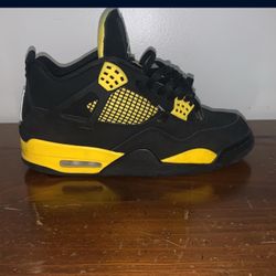 Jordan 4 Yellow Thunder( Size 10) if you want more pics ill send