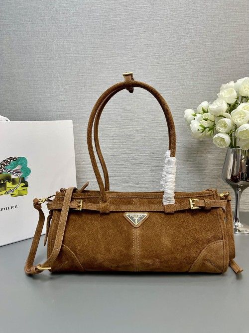 Bonnie medium suede handbag Size:32×15.5×12cm