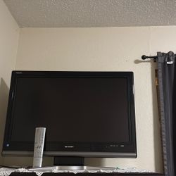 Sharp Aquos 25’ Tv