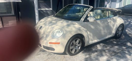 Volkswagen Beetle Convertible