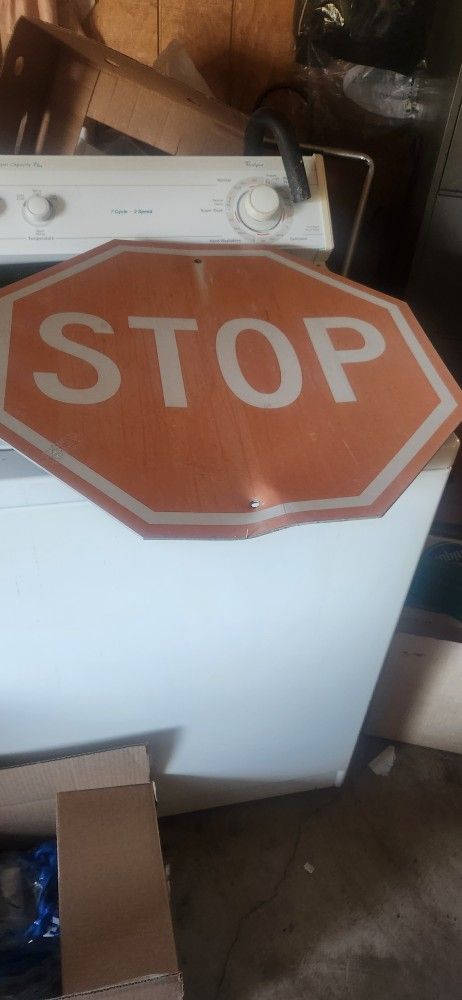 STOP SIGN