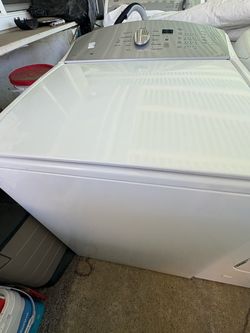 Like New Kenmore 600 HE Washer