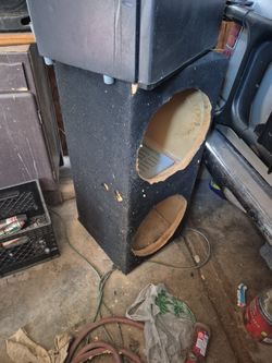 Speaker Box Holds 15s