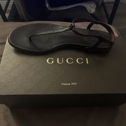 Gucci female Sandals Size 7.5